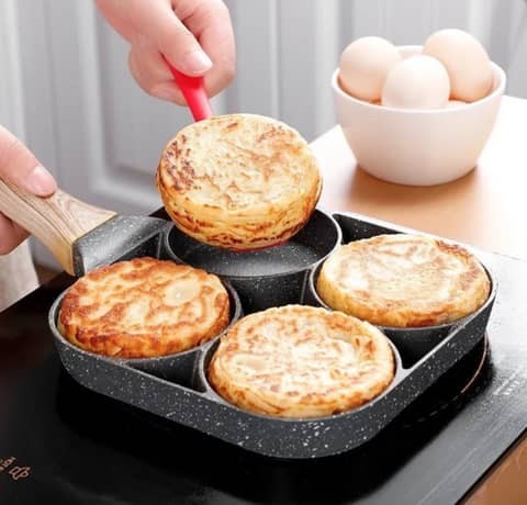 Poêle À Frire Carre Antiadhésive 24 Cm avec 4 Compartiments