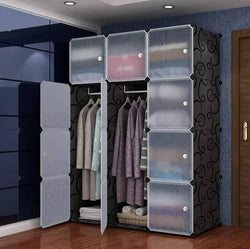 Armoire penderie 3 battant  en plastique