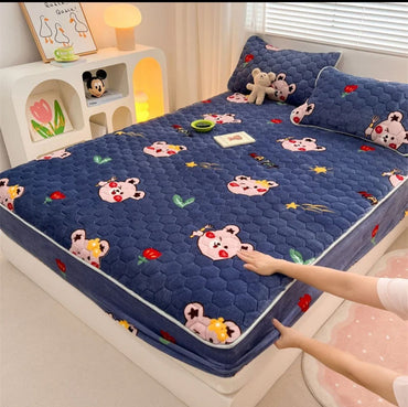 DRAP HOUSSE MATELASSÉ AVEC 2 OREILLERS