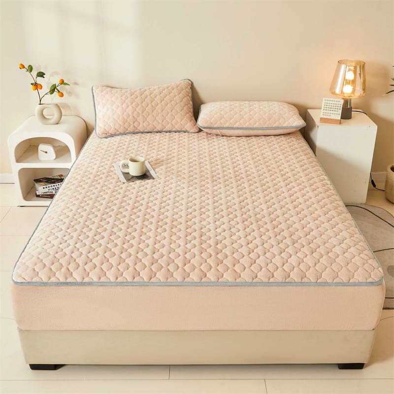 DRAP HOUSSE MATELASSÉ AVEC 2 OREILLERS